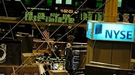 וול סטריט NYSE